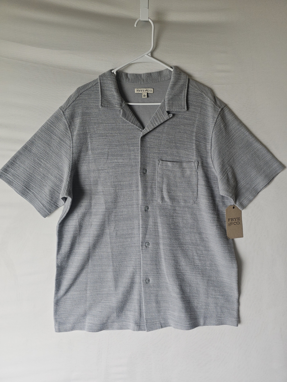 NWT Frye & Co. Men's Short Sleeve Camp Button Up Shirt - Grey